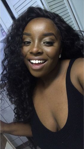 Customer photo review of 13" X 4" LACE FRONTAL - DEEP WAVE + 3 BUNDLES(#1B)