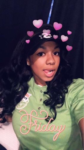 Customer photo review of 13" X 4" LACE FRONTAL -LOOSE WAVE + 2 BUNDLES