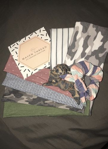 Customer photo review of CHEETAH - 2-in-1 SCRUNCHIES