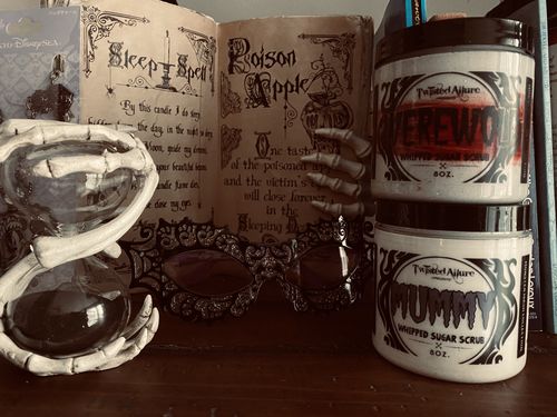 Customer photo review of Werewolf Whipped Sugar Scrub