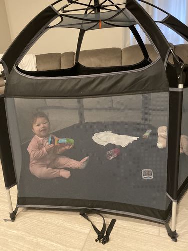 Customer photo review of Pop N' Go® Playpen