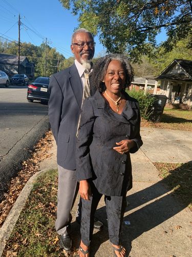 Customer photo review of Rhassoul & Bentonite Clay Shampoo Bar