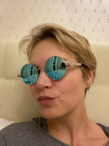 Customer photo review of Honchos Gold Plated Sunglasses