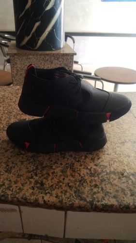Customer photo review of Zhu Sneakers
