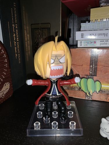 Customer photo review of Figurine Full Metal Alchemist Edward Chibi