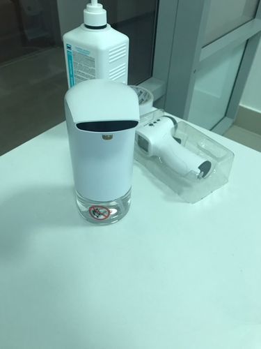 Customer photo review of SPENDABLO - automatischer Seifenspender und Desinfektionsmittelspender mit Sensor