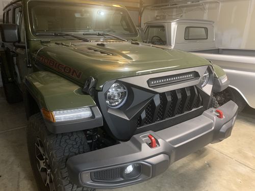 Customer photo review of Demon Grille w/ LED Off-Road Lights(18-20 Jeep Wrangler JL & Gladiator)