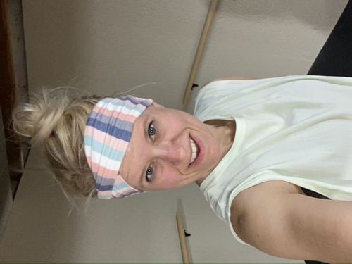 Customer photo review of CHEETAH - 4'' Headband