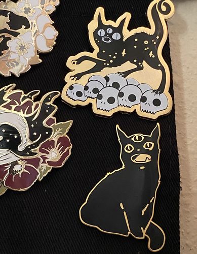 Customer photo review of Black Cat On Skulls, Enamel Pin