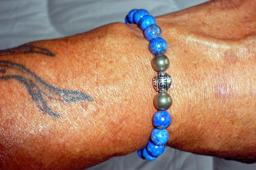 Customer photo review of Bracelet Chance « Confiance » Lapis Lazuli & Pyrite - 8 mm