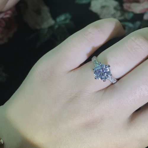 Customer photo review of Moissanite Fashion Honeycomb Band Sterling Silver Ring