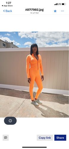 Customer photo review of Ensemble pantalon et gilet col haut avec fermeture