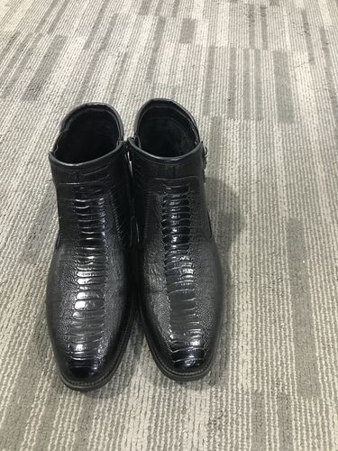 Customer photo review of Dacomfy Men's retro fashion leather shoes