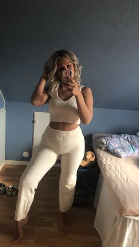 Customer photo review of Ensemble en maille douce DAISY Blanc cassé