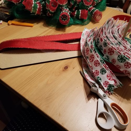 Customer photo review of Ribbon Tail Boards - By Hot Mesh Mom