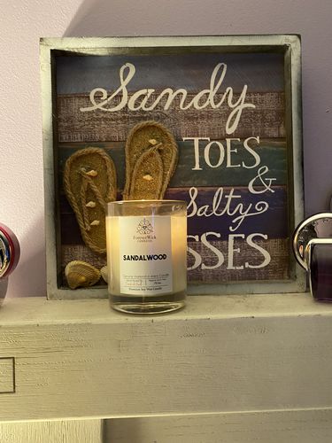Customer photo review of Sandalwood Diamond Candle
