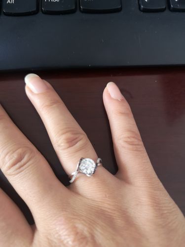 Customer photo review of Angel kiss Moissanite Sterling Silver Ring