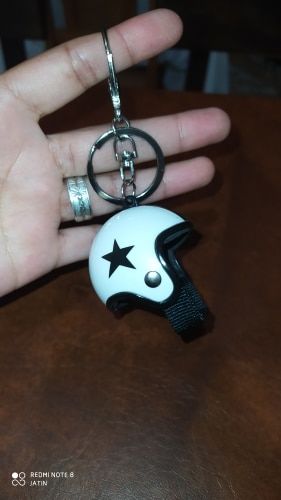 Customer photo review of Porte Clé Moto<br/> Casque de Course