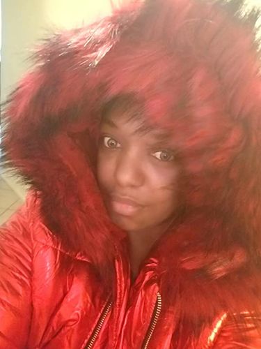 Customer photo review of Fashion Solid Color Thick Fur Collar Down Jacket