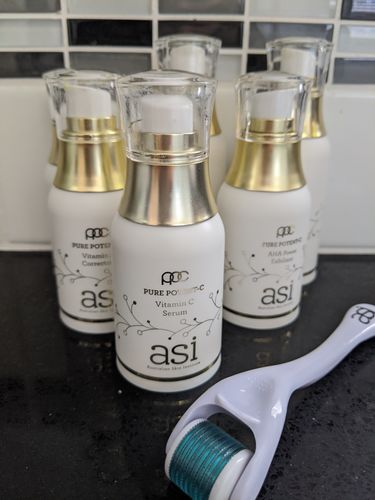 Customer photo review of Vitamin C Serum
