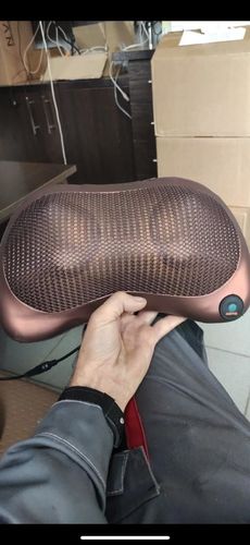 Customer photo review of Almohada Masajeadora Premium