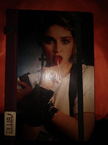 Reseña con foto de un cliente sobre Cuaderno Único