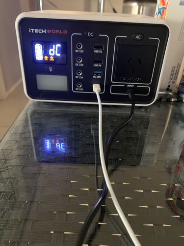 Customer photo review of Lithium Portable Power Station 25Ah 300w iTECH300