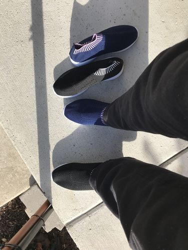 Customer photo review of Comfortable Mesh Slip on Easy Sneakers