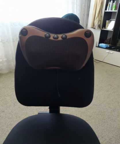 Customer photo review of Almohada Masajeadora Premium