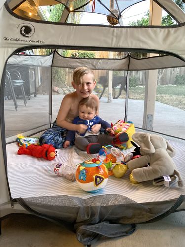 Customer photo review of Pop N' Go® Playpen