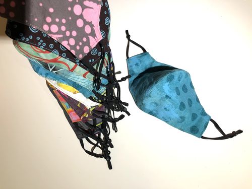 Customer photo review of Black Elastic - 20 Pieces (10 Masks)