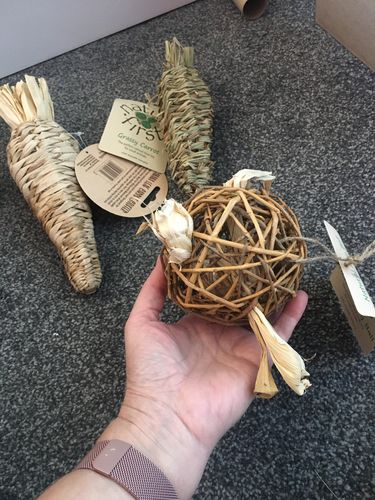 Customer photo review of Natural Willow Play Ball