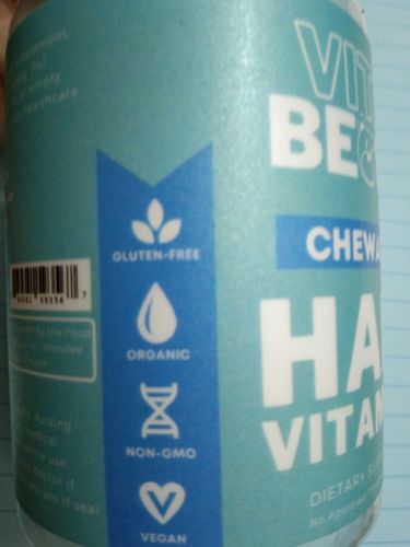 Customer photo review of Hair Vitamin Gummies