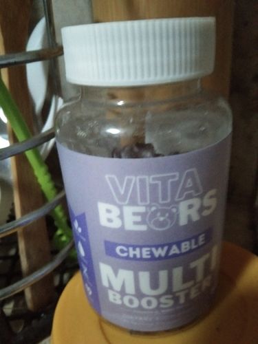 Customer photo review of Multi-Vitamin Gummies