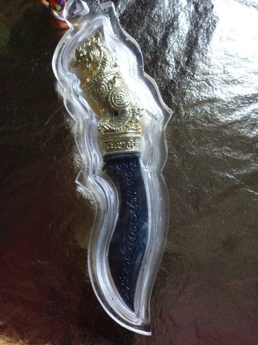 Customer photo review of Dague rituelle meedh moh Tigre - pendentif.