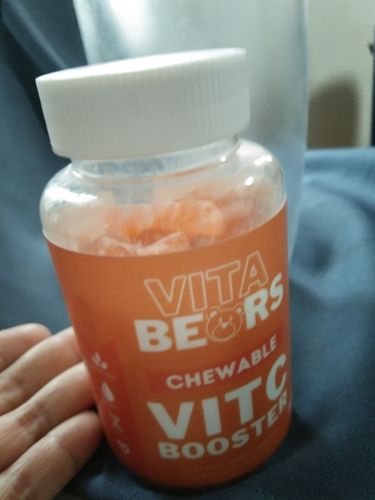 Customer photo review of Vitamin C Booster Gummies