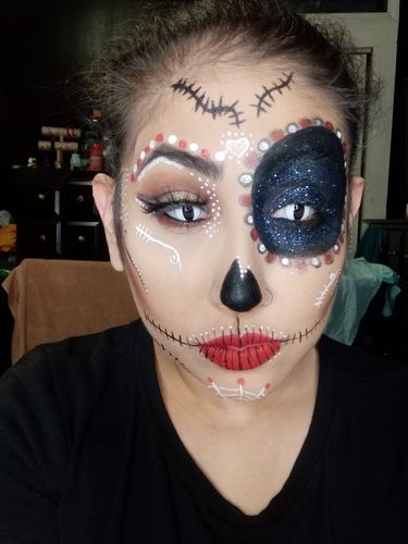 Customer photo review of Halloween contacts Get 3 random pairs with cases