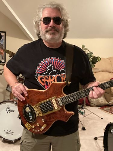 Customer photo review of Garcia Band Cat Ultra Cotton T-Shirt