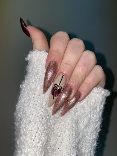 Customer photo review of Cre8tion Soak Off Gel Rose Gold 01