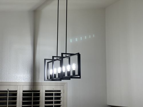 Customer photo review of Farmhouse 6-Light Rectangle Linear Chandelier