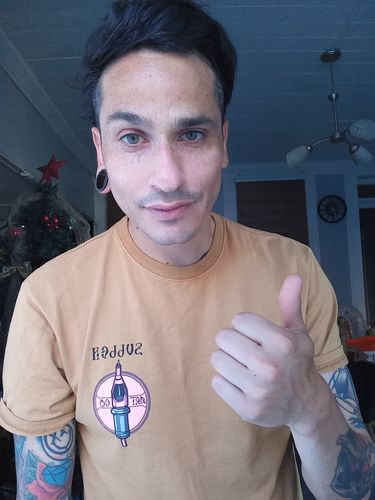 Customer photo review of MULTYARA SKULL PREMIUM TEE