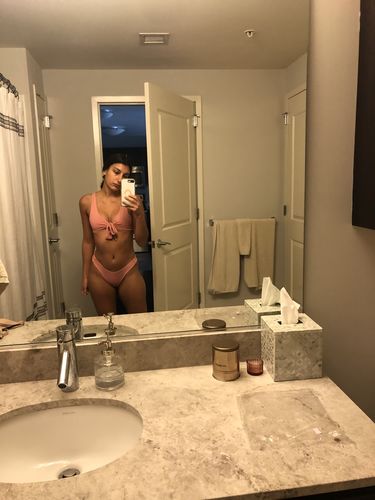 Customer photo review of The Kenzie Bottoms / Rose