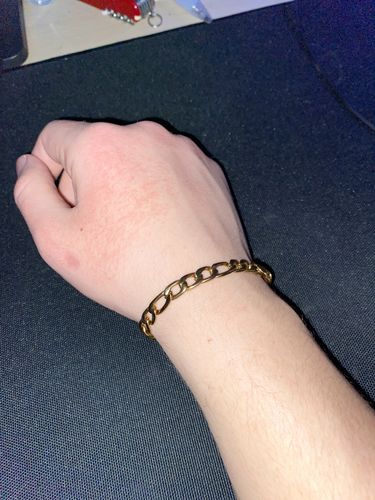 Customer photo review of 7mm Stainless Steel Figaro Link Bracelet