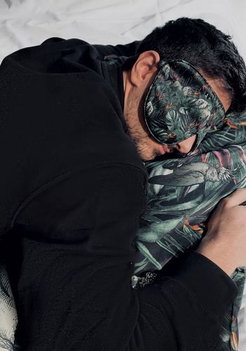 Customer photo review of Jungle Pure Silk Sleep Gift Set