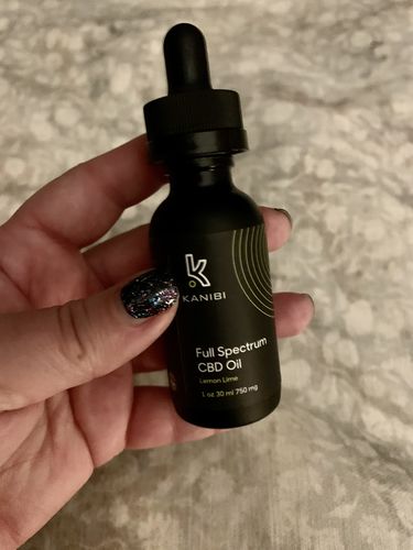 Customer photo review of Full Spectrum CBD Oil Tincture (Bundle version)