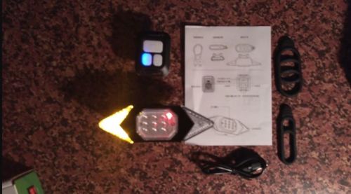 Customer photo review of Clignotants Sans Fil Tilty™ - 19,99€ (-40%)