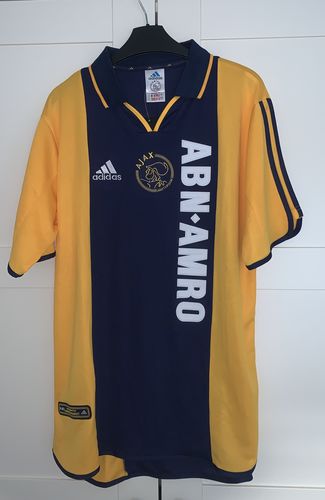 Customer photo review of 2000-2001 Ajax away retro kit