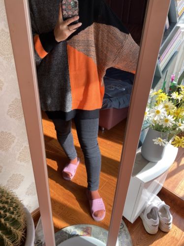 Customer photo review of Knitting Splicing Women Sweater Winter The New Irregular Contrast Color O-neck Collar Pullover Loose Fashion