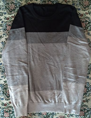 Customer photo review of Autumn Casual Men's Sweater O-Neck Striped Slim Fit Knittwear