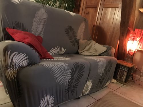 Customer photo review of Exotic Grey - Housses Extensibles de Fauteuil et Canapé - La Maison des Housses